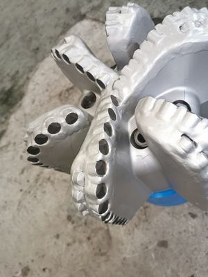 10-5/8 Inch Outer Diameter 6 Blade PDC Matrix Body drilling Bit 6 5/8′′ API Reg Pin Oil Drilling