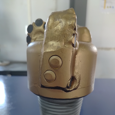 4-5/8 inch S313 Stalen Body PDC Boor